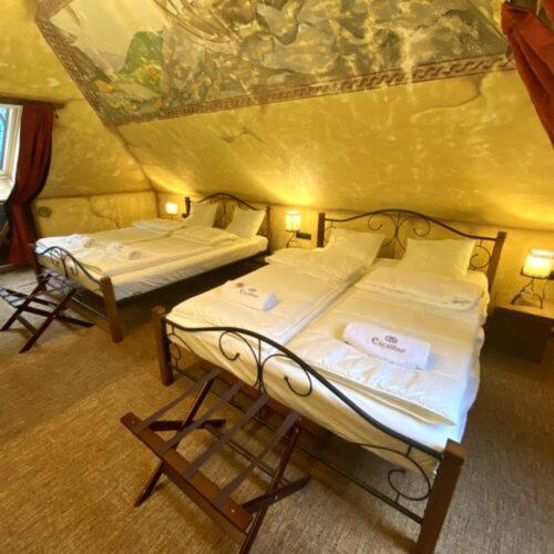 Excalibur Minihotel Eger Exterior photo